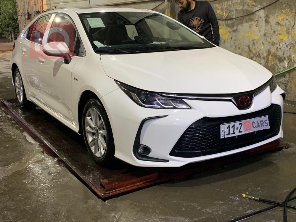 تۆیۆتا کۆرۆلا